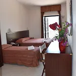 Baia Della Rocchetta Hotel
