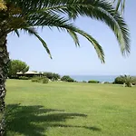 Baia Della Rocchetta 酒店