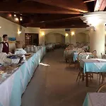 Baia Della Rocchetta 酒店 赞布隆内