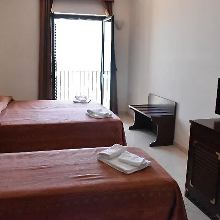 Hotel Baia Della Rocchetta 3*